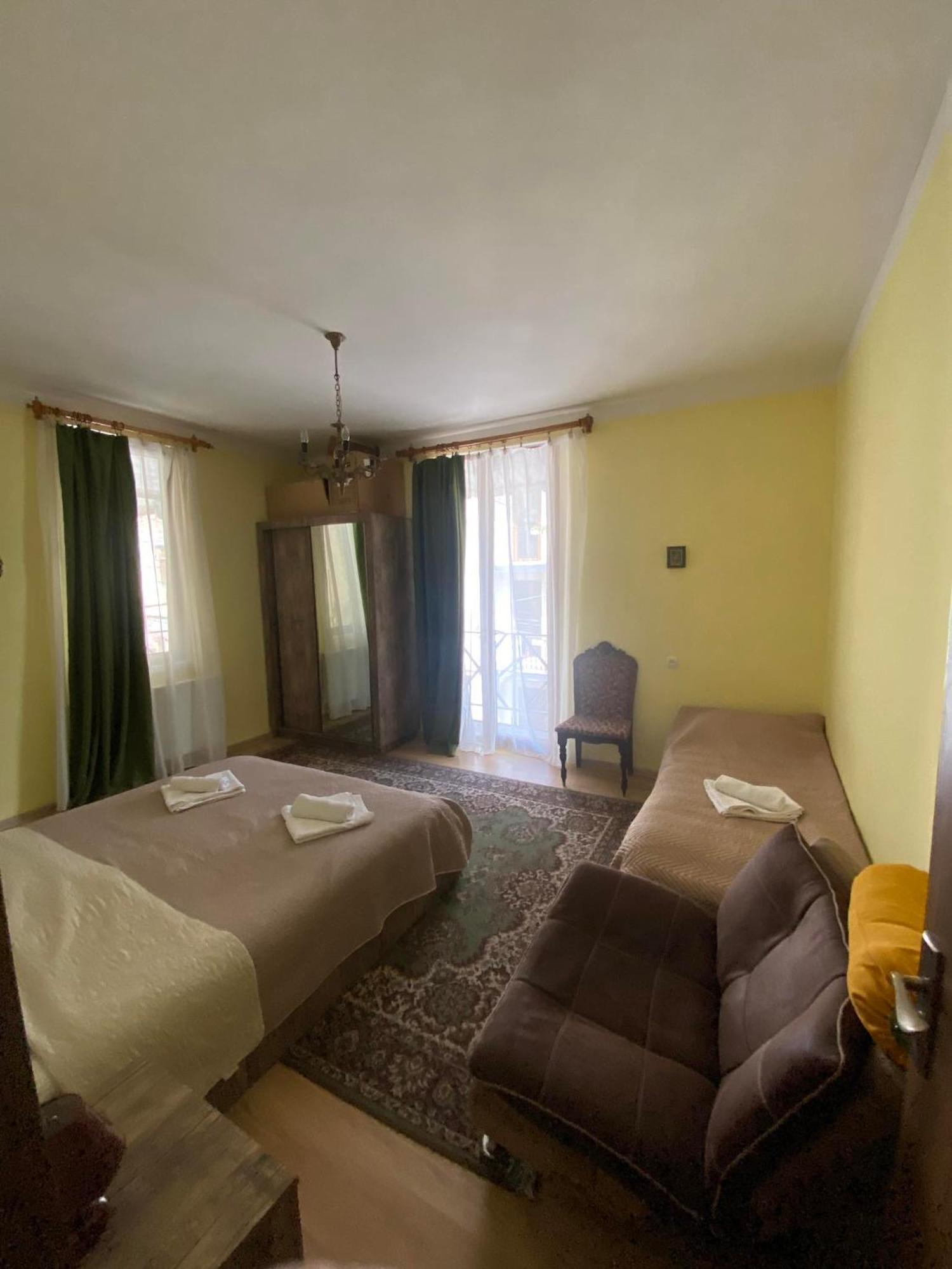 El-Mi Hotel Боржоми Екстериор снимка