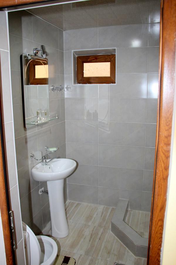 El-Mi Hotel Боржоми Екстериор снимка